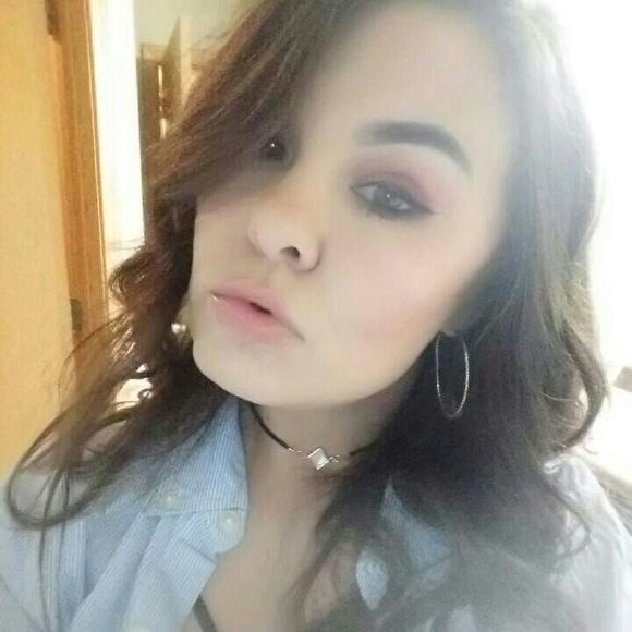 Meet your Posher, Kristina - Picture 1 of 1